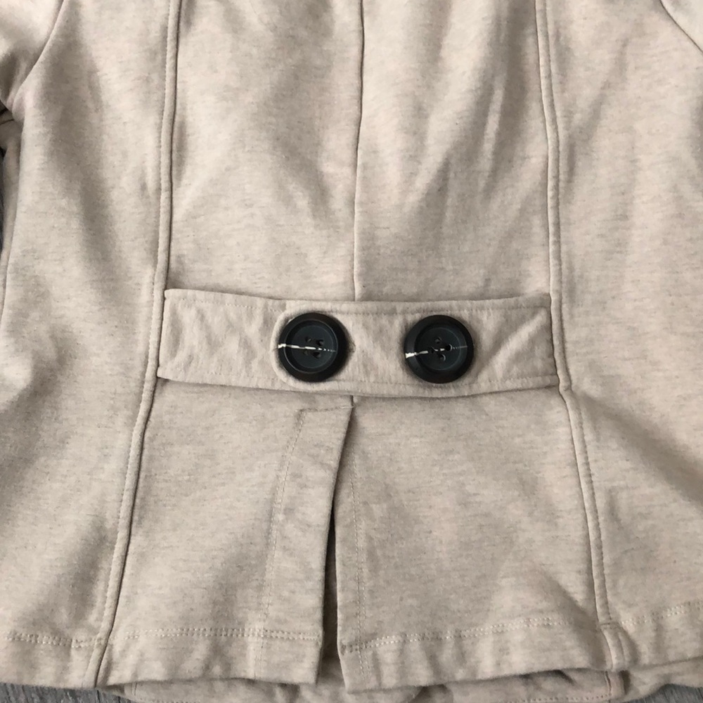 Nick & Mo Ruffle Jacket S - Picture 8 of 8